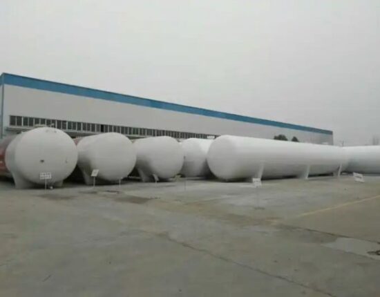 10000 Gallon Propane Tank - Image 2