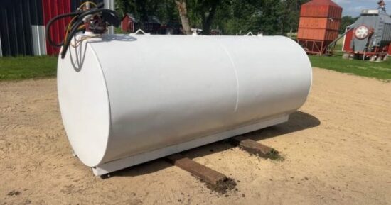 Newberry UL 142 Single Wall Skid Tank – 1000 Gallon Fuel Tank - Image 3